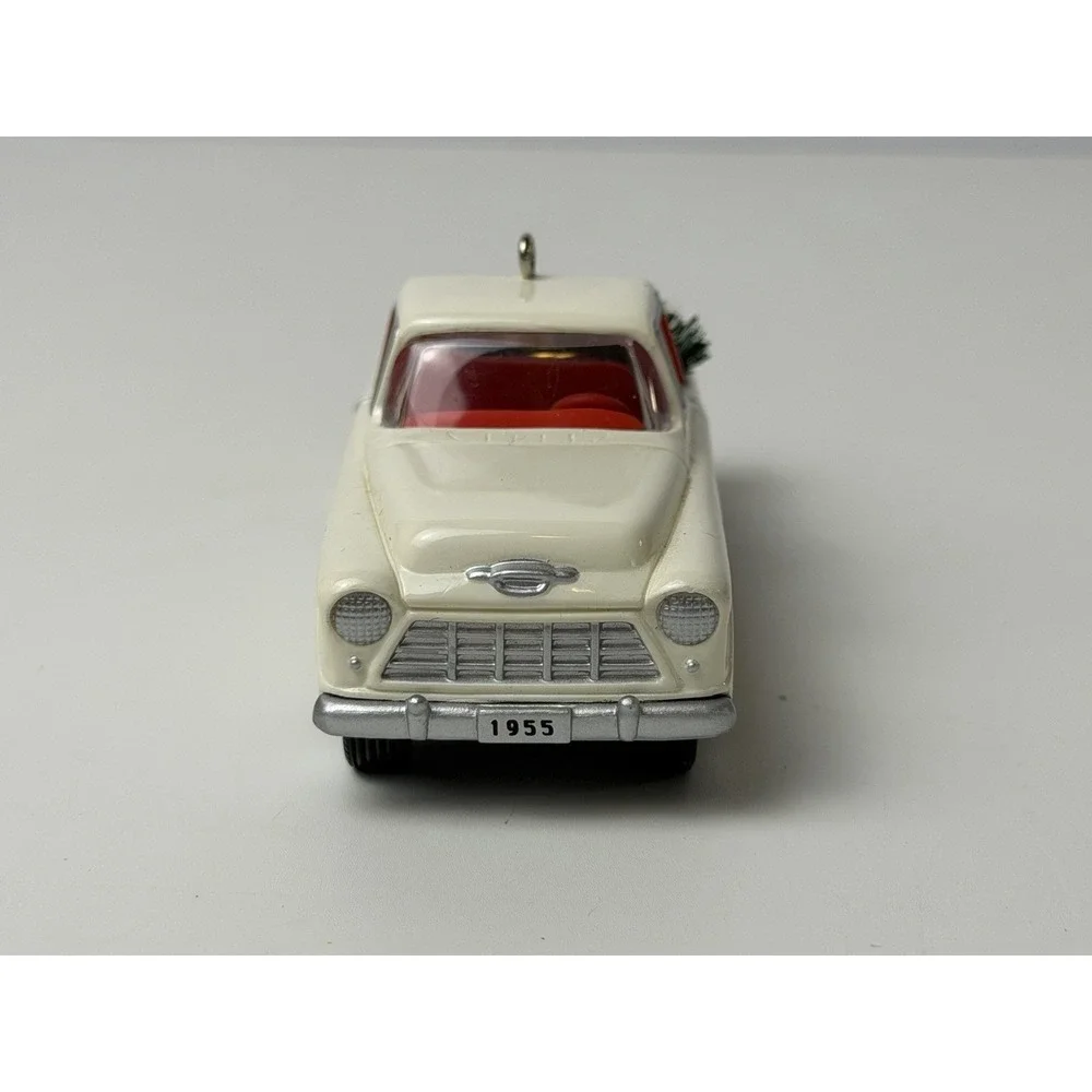 Hallmark 1955 Chevrolet Cameo Truck Ornament White VTG 1996 Keepsake Tree Gift